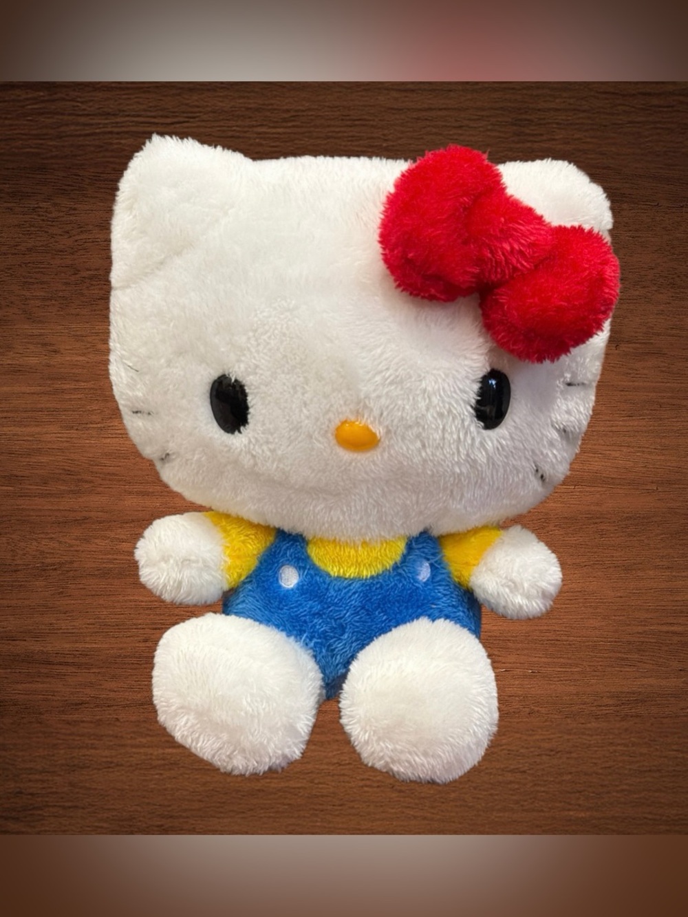 HELLO KITTY PLUSH DOLL BY SANRIO.BLUE OVERALLS /RED BOW 10”